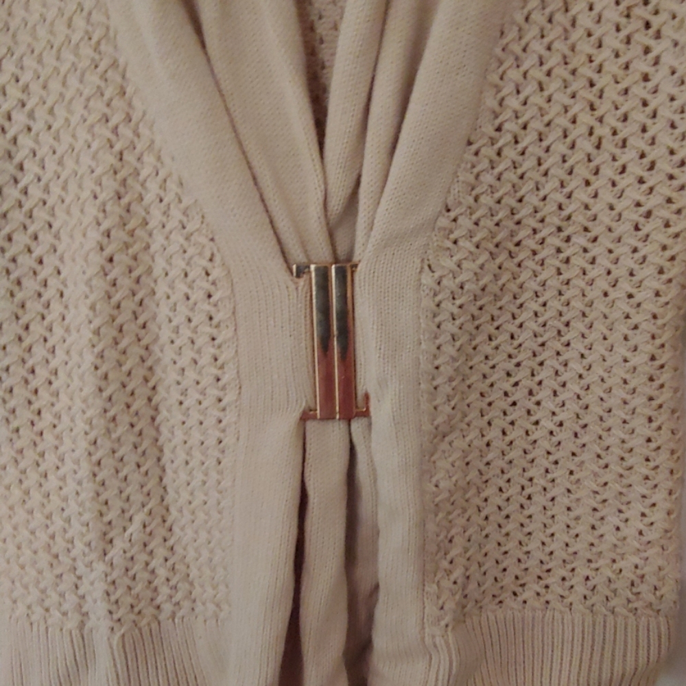 Venus Sweater Size Small - Picture 2 of 3